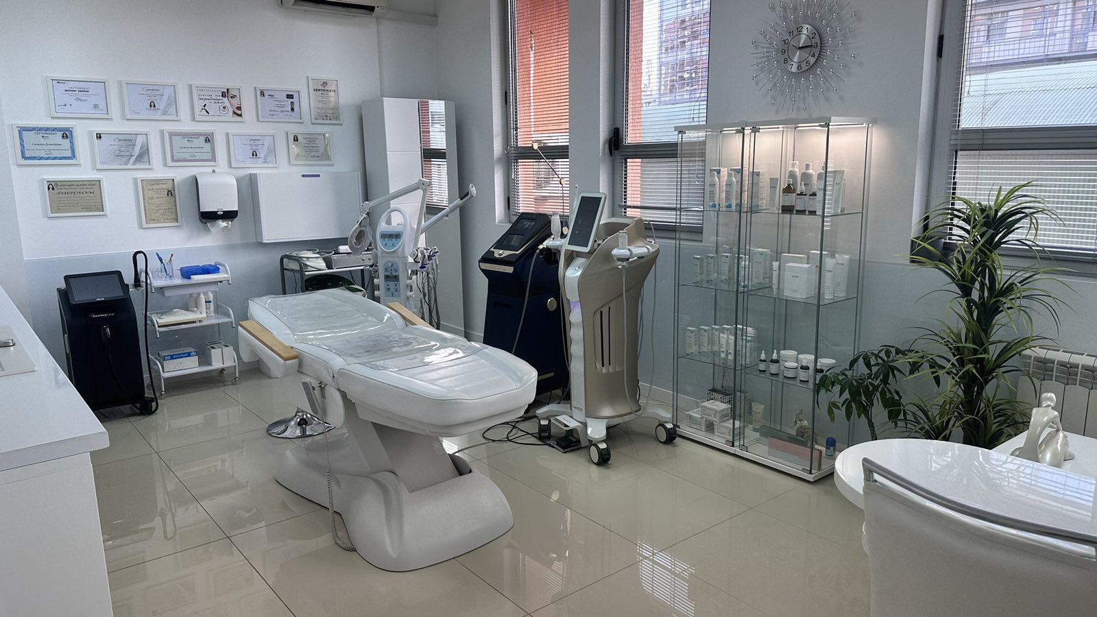 Heaven Clinic Treatment Room